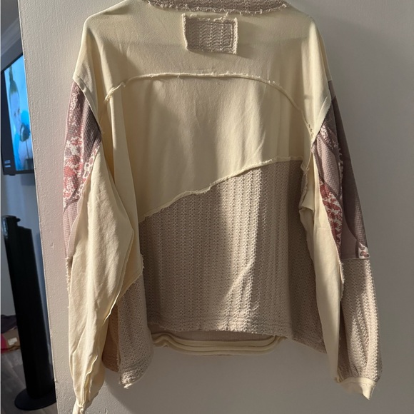 Beige Patchwork Peace Sign Top - Picture 2 of 2